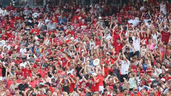 f92d5872-San Diego Padres v. Cincinnati Reds