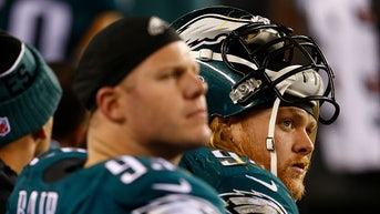 128415f2-Washington Redskins v Philadelphia Eagles