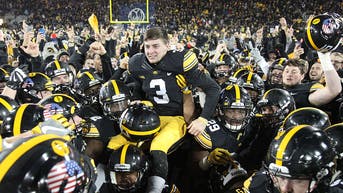 Michigan v Iowa