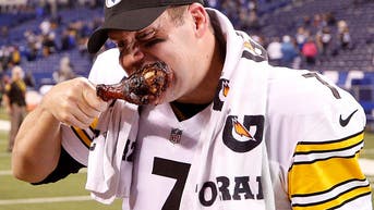 Pittsburgh Steelers v Indianapolis Colts