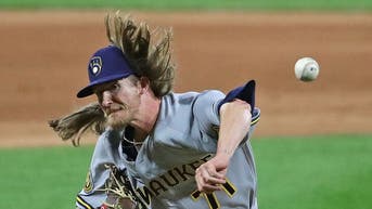 Milwaukee Brewers  v Chicago White Sox