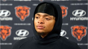 Justin Fields doesn't seem too torn about about possibly having played his final game for the Chicago Bears. (Credit: Getty Images)