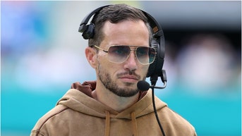 Mike McDaniel sets the record straight on claim he stole a woman from a player. (Credit: Getty Images)