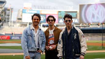 THE JONAS BROTHERS AT YANKEE STADIUM