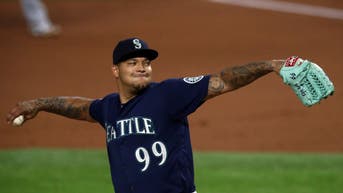 Seattle Mariners v Texas Rangers