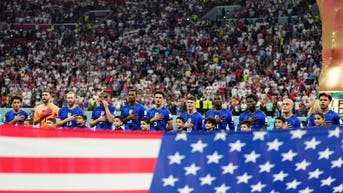 ef298ab4-USA anthem