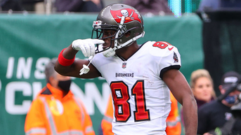 antonio-brown-albany-empire-suit-up-play-return-to-football-head-coach-controversy