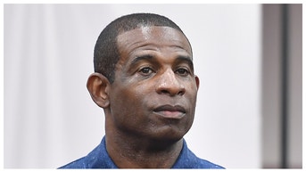 Will the Cincinnati Bearcats hire Deion Sanders? (Credit: Getty Images)