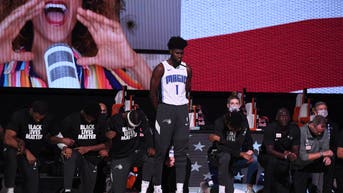 jonathan-isaac-nba-player-national-anthem