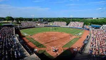 WCWS stadium