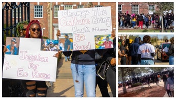 Ed Reed protests at Bethune-Cookman.
