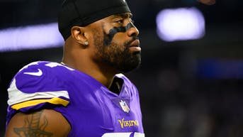 a2c70541-everson griffen 3