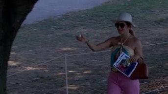 Fan Picks Up Nelly Korda's Golf Ball, Looks Proud Doing It