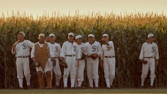 field-of-dreams-universal-02-ht-jc-210811-4x3-1