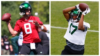 garrett-wilson-aaron-rodgers-new-york-jets