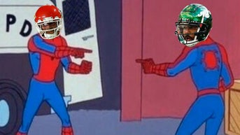 16ecd593-mecole-hardman-elijah-moore-spiderman-meme