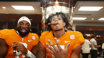 f990edf0-tennessee-victory-cigars-jay-cutler
