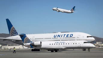 871dcd55-united-airlines-travel-cancellation-03-gty-llr-211223_1640304526240_hpMain_16x9_1600