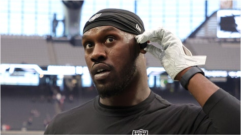 Chandler Jones' appears to still be spiraling downward. He reportedly got a "messiah" tattoo on his head. See what it looks like. (Credit: Getty Images)