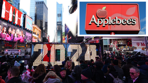 People Are Paying Outrageous Prices To Watch The New Year's Ball Drop At Applebees