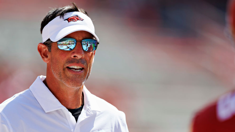 Arkansas OC Dan Enos Argued With Students Via Email After Latest Loss