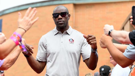TJ Houshmandzadeh Is Convinced Terrell Owens Could Still Play In NFL
