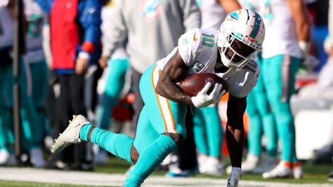 AFC Wild Card Playoffs - Miami Dolphins v Buffalo Bills