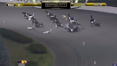 Horse-race-accident-Yonkers-video
