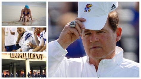 Les Miles has a daughter named Smacker Miles and she's a smoke.