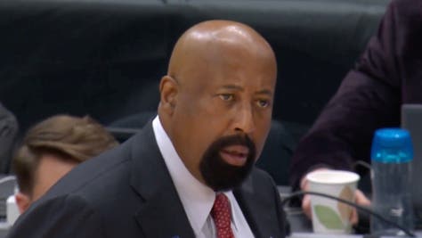 Mike Woodson Stare