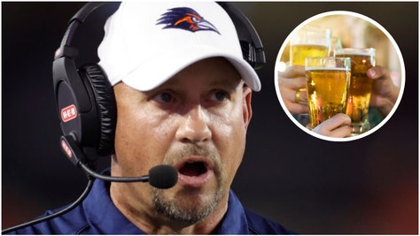 UTSA coach Jeff Traylor dropped an epic line about hammering beers and ripping cigarettes. What did he say? (Credit: Getty Images)