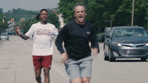 South Carolina's Shane Beamer Participates In The 'Michael Scott Challenge'