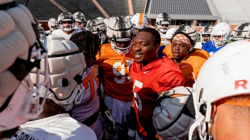 KNOXVILLE, TN - 2022.08.09 - Football Practice