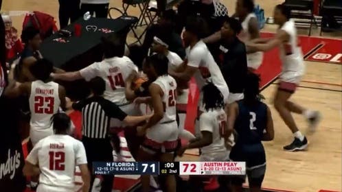 Austin Peay And North Florida Players