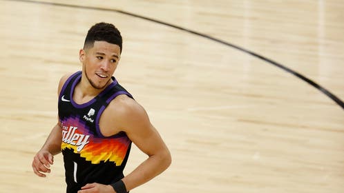 Philadelphia 76ers v Phoenix Suns