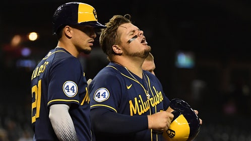 df9a5c98-Milwaukee Brewers v Arizona Diamondbacks