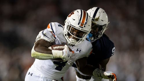 Auburn v Penn State