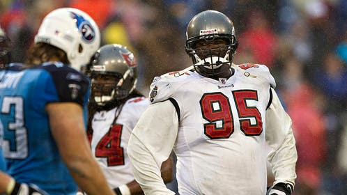Tampa Bay Buccaneers v Tennessee Titans