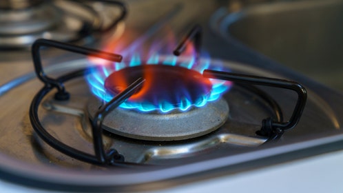 7c4c8edc-Gas Stove Flame