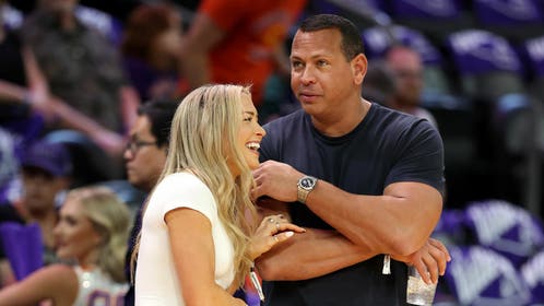 Dallas Mavericks v Phoenix Suns - Game Seven