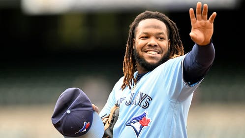 Toronto Blue Jays v Baltimore Orioles - Game One