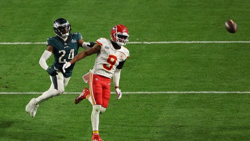 Eagles' James Bradberry Admits To Holding Penalty Late In Super Bowl