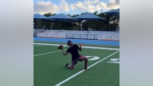 Lamar Jackson's In Mid-Season Form: Throws 50 Yard Strike From Knee