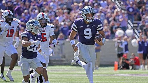 8804d332-adrian martinez kansas staet quarterback photo 3