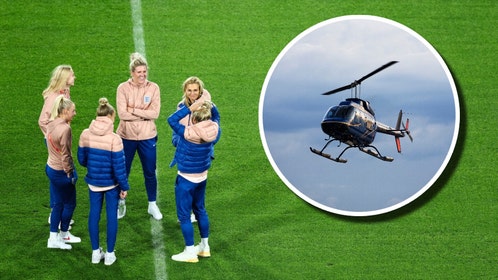 f4731a08-australia-helicopter-england-world-cup