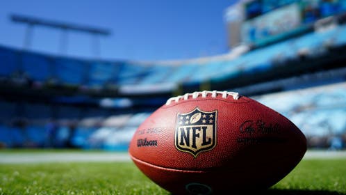 Tennessee Titans v Carolina Panthers