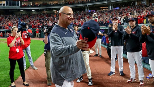 gettyimages-1694279766-594x594-1