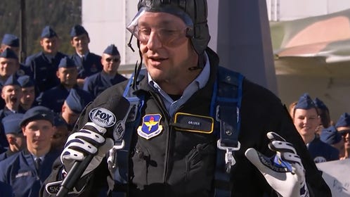 37d192a0-gronk