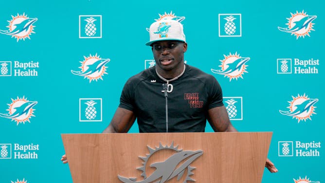 Dolphins WR Tyreek Hill Drops Bombshell, Announces He'll Retire In 2025 After Contract Expires