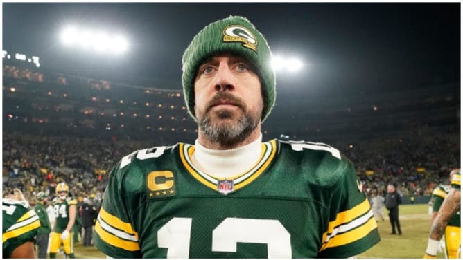 Packers QB Aaron Rodgers' darkness retreat is over. (Credit: Getty Images)